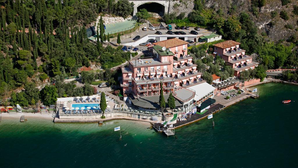 Hotel Capo Reamol Limone sul Garda Kültér fotó